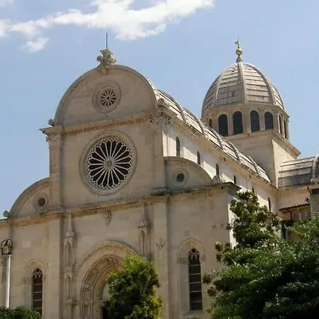 Captain's * Tribunj (Sibenik-Knin)