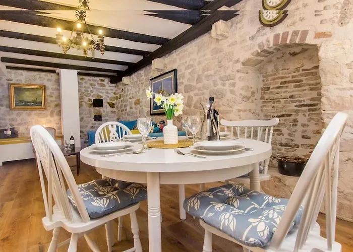 Captain's Appartement Tribalj