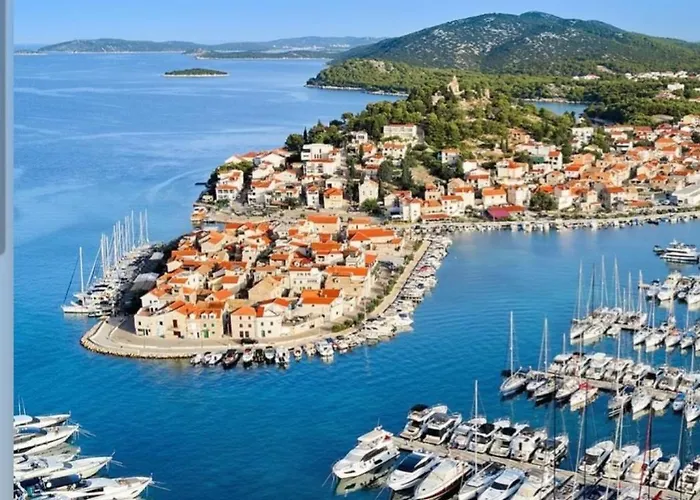 Captain's Tribunj (Sibenik-Knin)